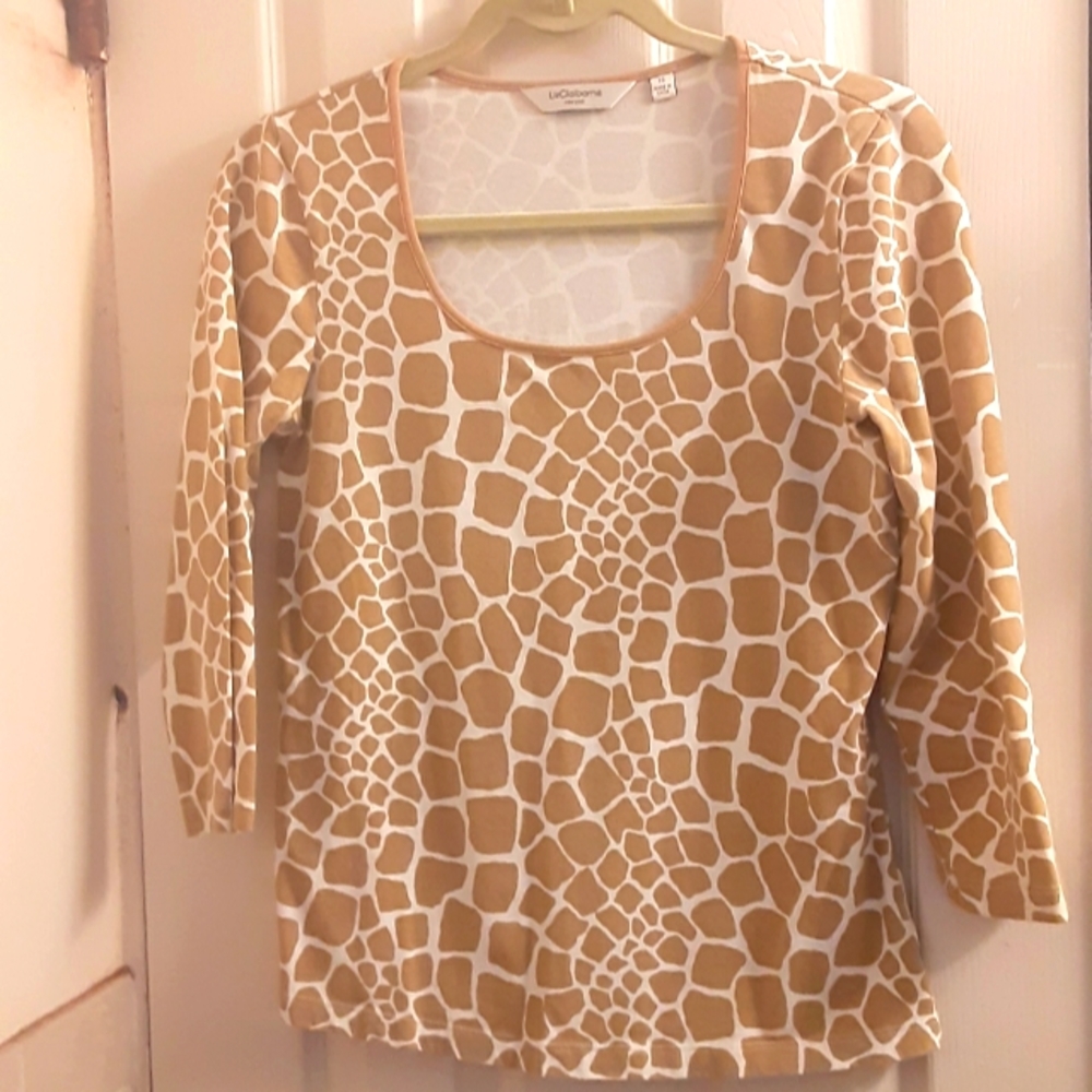 Liz Claiborne New York Scoop Neckline Animal Print T Shirt XS Beige Cream
